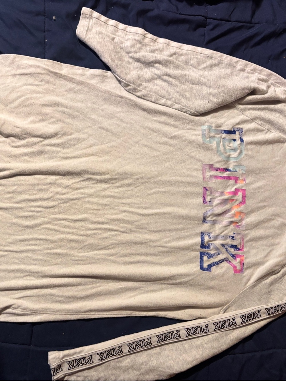 PINK Victoria's Secret Heather Gray Long Sleeve Tee with Multicolor Logo
